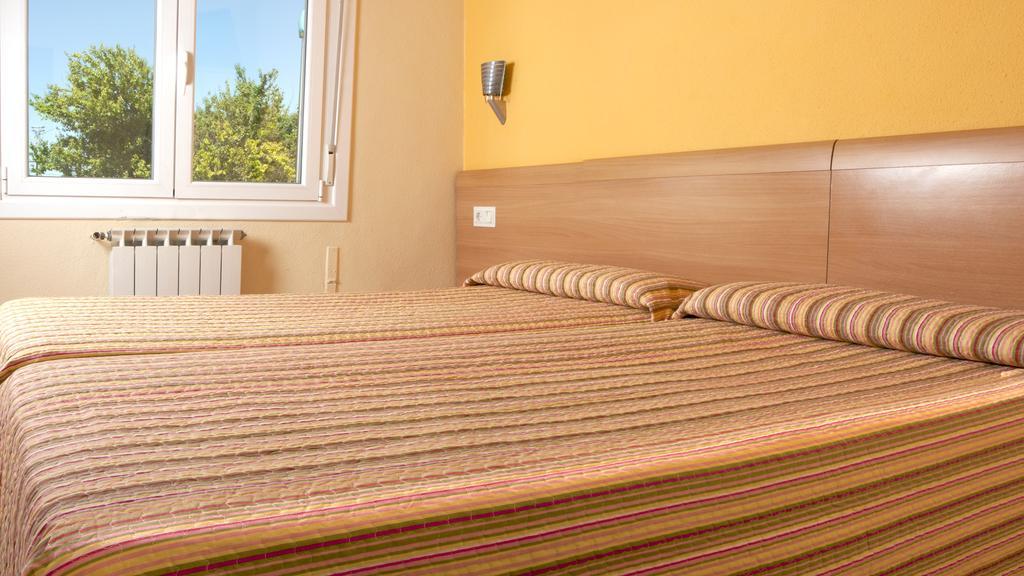 Hostal Europa Pension Irun Zewnętrze zdjęcie