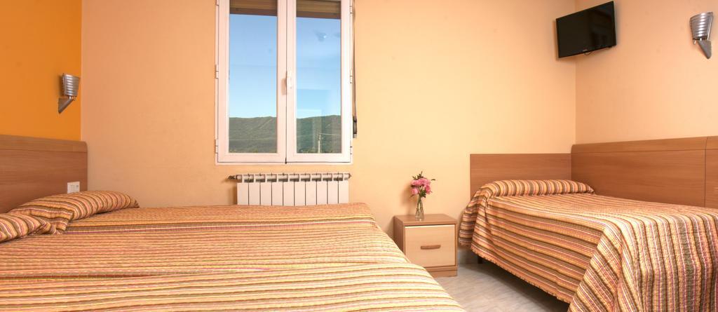 Hostal Europa Pension Irun Zewnętrze zdjęcie