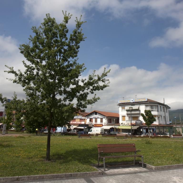 Hostal Europa Pension Irun Zewnętrze zdjęcie