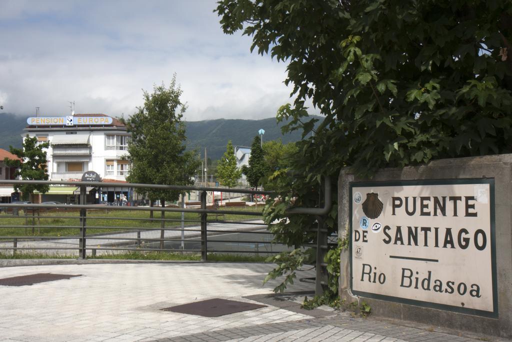 Hostal Europa Pension Irun Zewnętrze zdjęcie