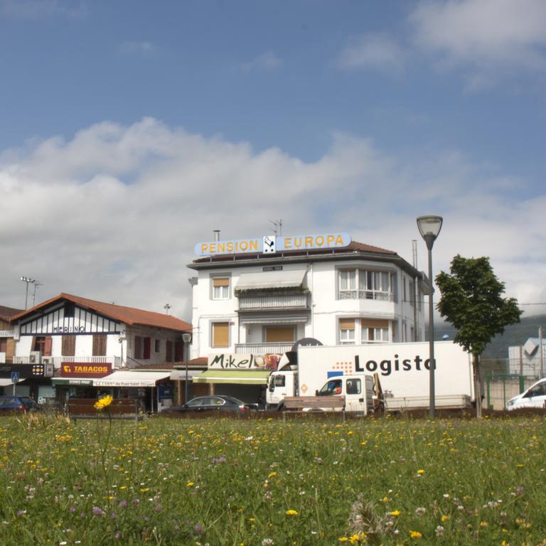 Hostal Europa Pension Irun Zewnętrze zdjęcie
